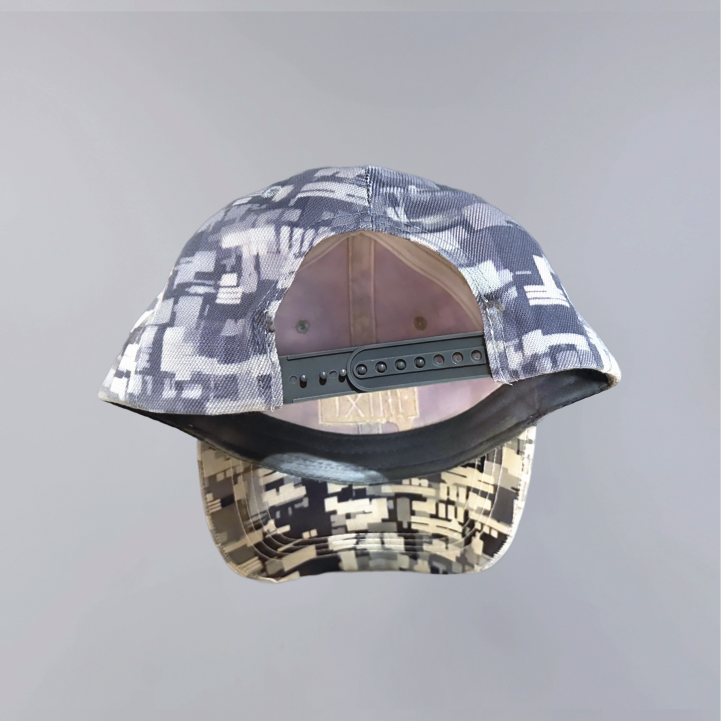 IIIIXI Camo Cap